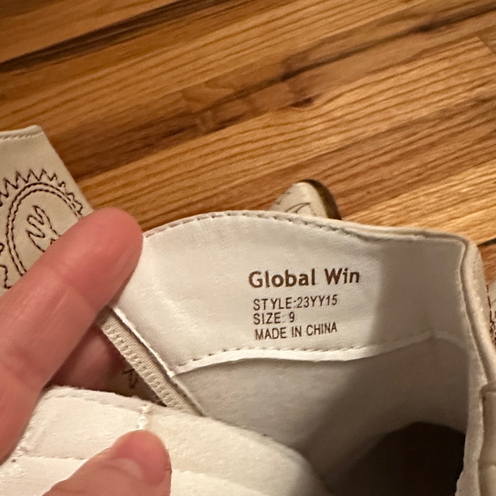 Global Win Cream Embroidered Ankle Boots - Picture 2 of 2